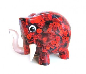 elefante-rojo.jpg.0x675.uznxazlmczcnxw2966tezmf159epnwmi