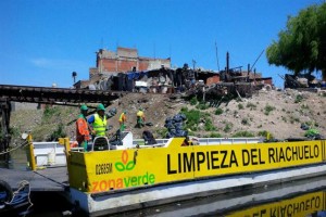 Riachuelo: limpieza de márgenes, en acción